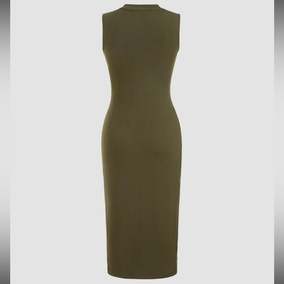 Rib Button Slit Midi Dress - Picture 2 of 8